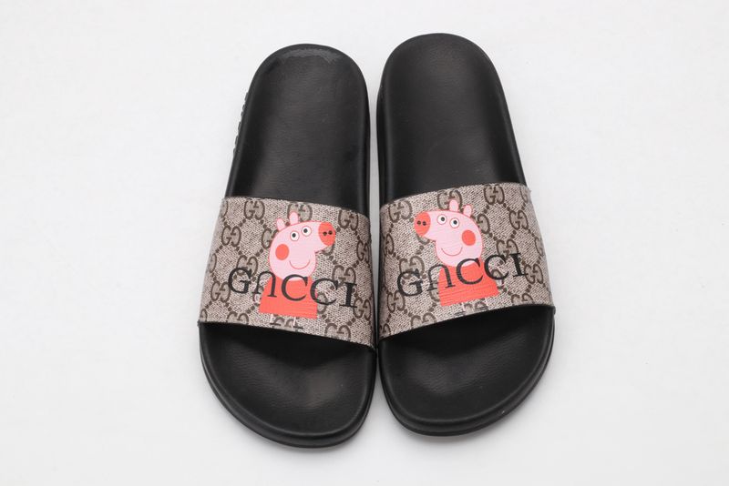 G*cci Sandals