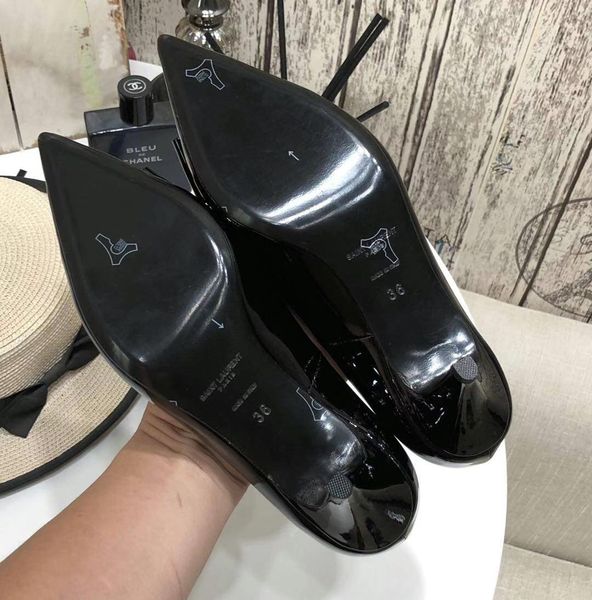 Women Y*SL Top Pumps