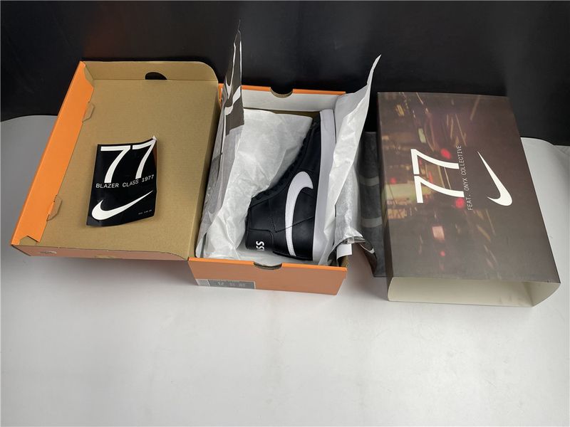 Nike Blazer Mid CD8233-100