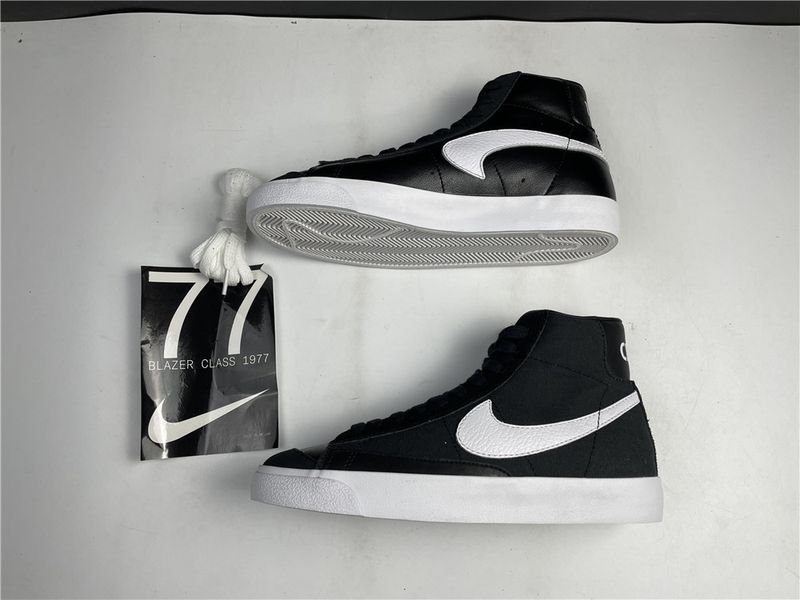 Nike Blazer Mid CD8233-100