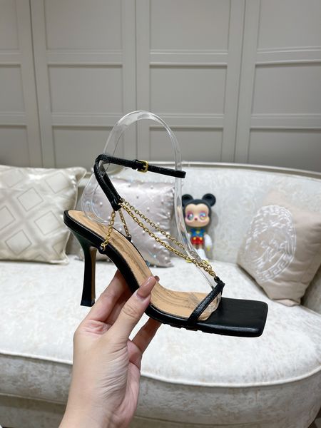 Women B*ottega Top Sandals