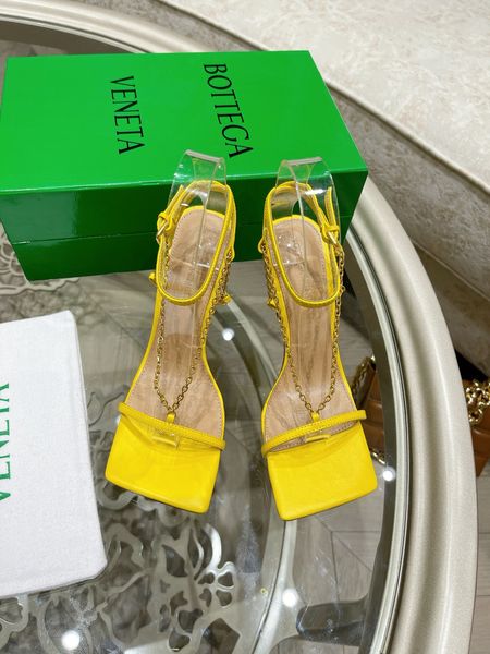 Women B*ottega Top Sandals