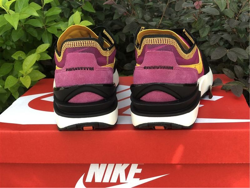 NIKE Waffle One DA7995-600