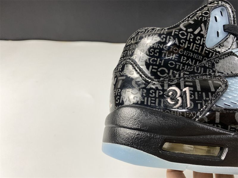 Air Jordan 5 Retro Doernbecher  633068-010