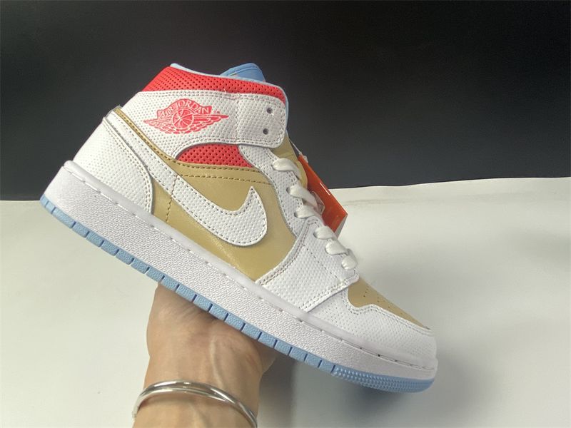 Air Jordan 1 Mid SE Sesame  CZ0774-200