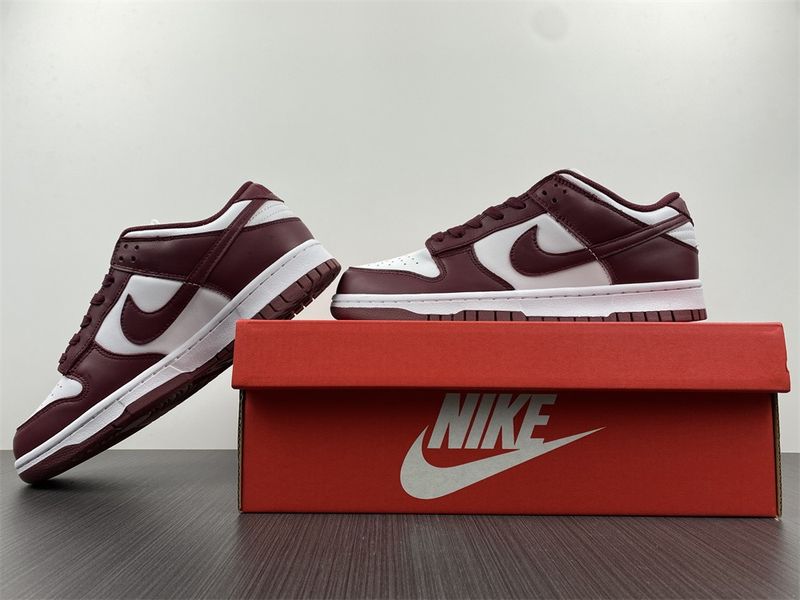 Dunk Low Bordeaux  DD1503-108