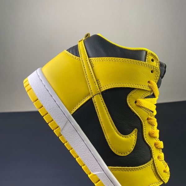 Nike SB Dunk High