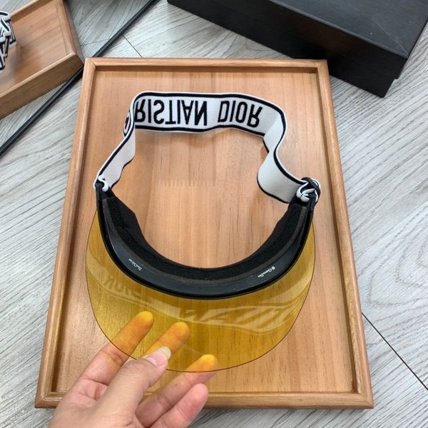 D*ior Hats Top XX230419-1