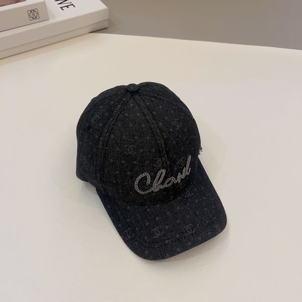 C*hanel  Hats Top XX230420-1