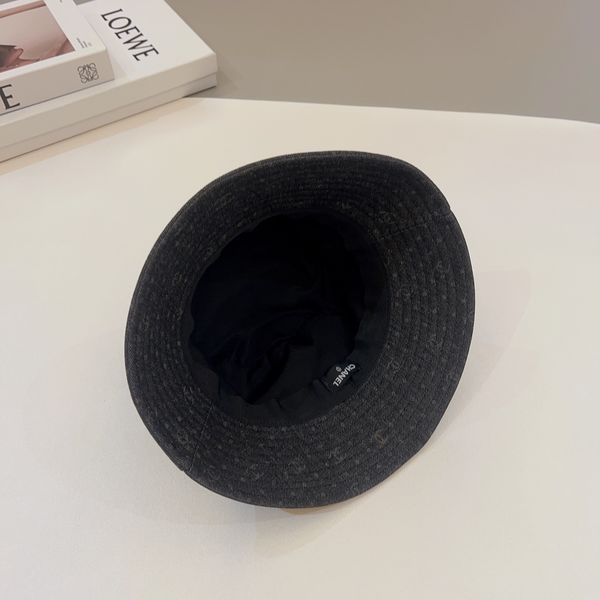 C*hanel  Hats Top XX230420-1