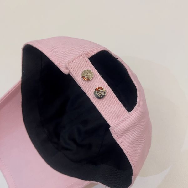 C*hanel  Hats Top XX230420-2