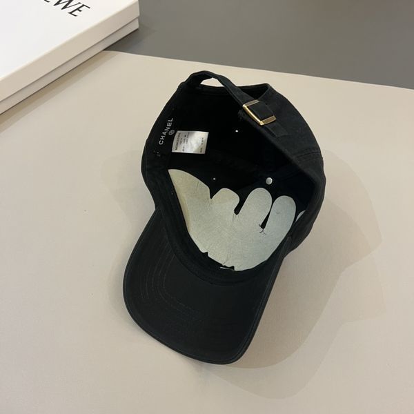 C*hanel  Hats Top XX230420-3