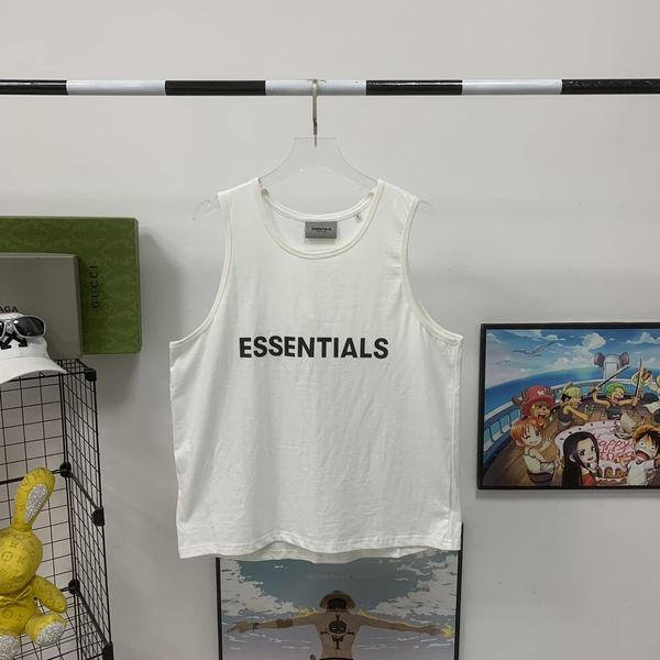 E*ssentials Vest Top Quality WM 20230626-55