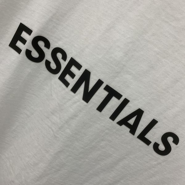 E*ssentials Vest Top Quality WM 20230626-55