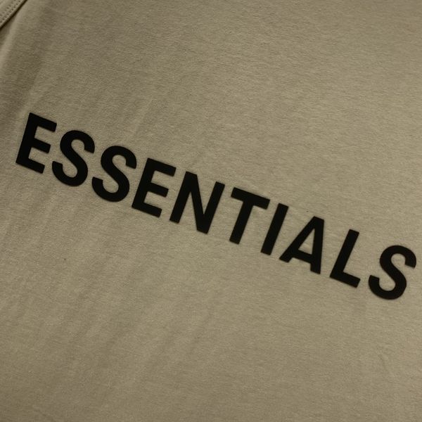 E*ssentials Vest Top Quality WM 20230626-56