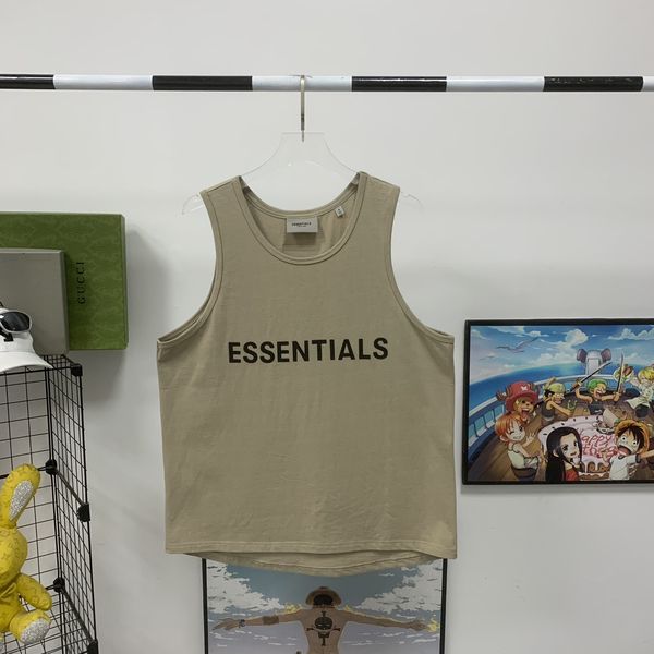 E*ssentials Vest Top Quality WM 20230626-56