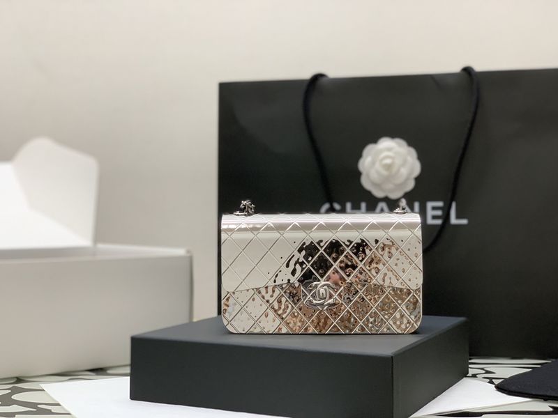 C*hanel Crossbody bag Top Quality HT 20231011-23 18CM
