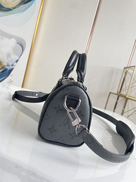 L*ouis V*uitton Crossbody bag Top Quality HT 20231011-53 21×12×9CM