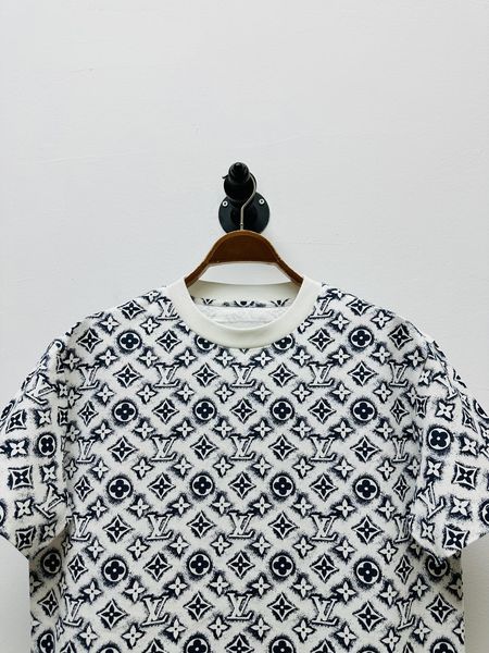 L*ouis V*uitton T-shirt Top Quality D17 20240224-4