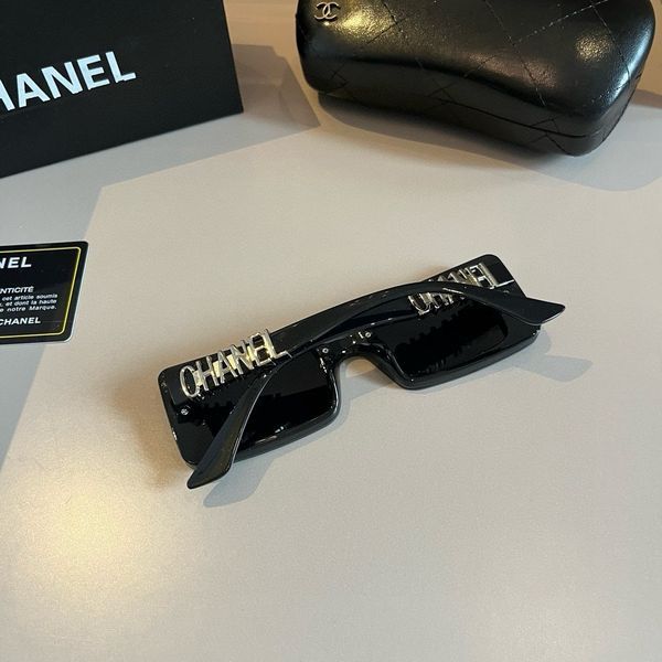 C*hanel Top XX 20240323-7