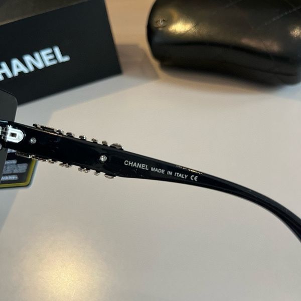 C*hanel Top XX 20240323-7