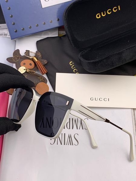 D*ior Glasses Top XX 20240324-10