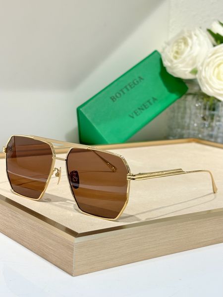 B*ottega Glasses Top XX 20240401-11