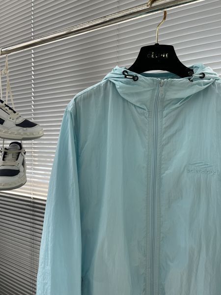 B*alenciaga Coat Top Quality D17 20240422-36