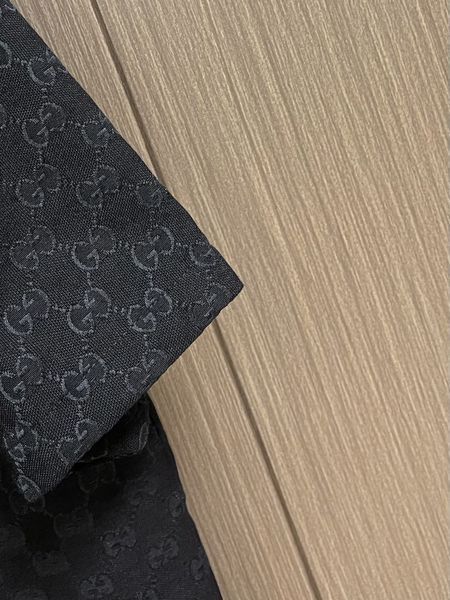 G*ucci SUIT  Top Quality D17 20240430-38