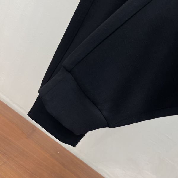 P*rada Pants Top Quality D17 202405010-15