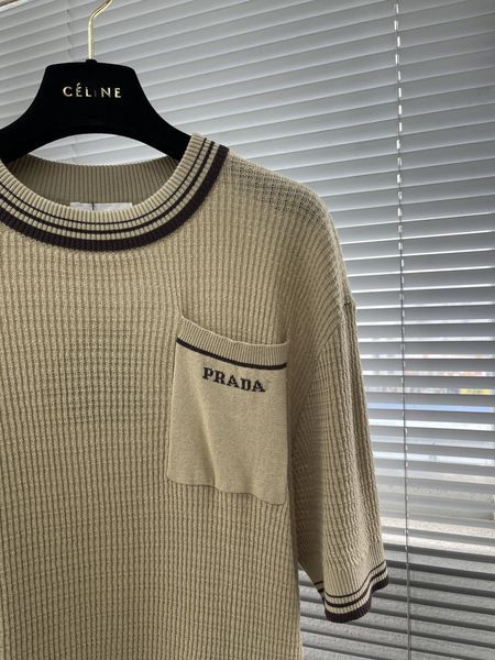 P*rada T-shirt Top Quality D17 20240516-11