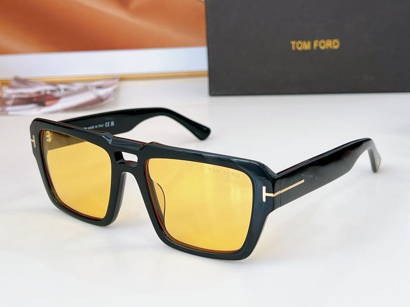 T*omford Glasses Top XX 20240718-69