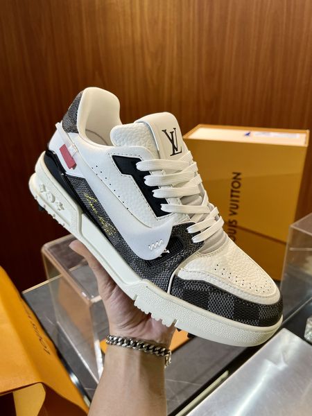 L*ouis V*uitton Top  Sneaker Low RR 20240813-22