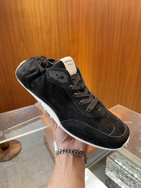 H*ermes Top  Sneaker Low  RR 20240813-46