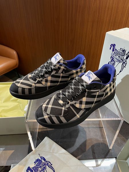 B*urberry Top Sneaker Low  RR 20240814-28