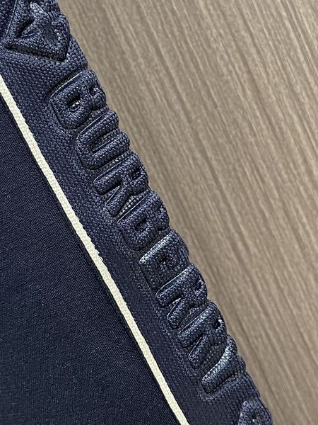 B*URBERRY Suit Top Quality D17 20240821-13