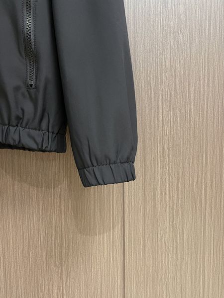 P*rada Suit Top Quality D17 20240824-20