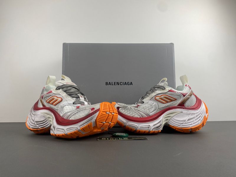 B*alenciaga Cargo AM 20241010-1