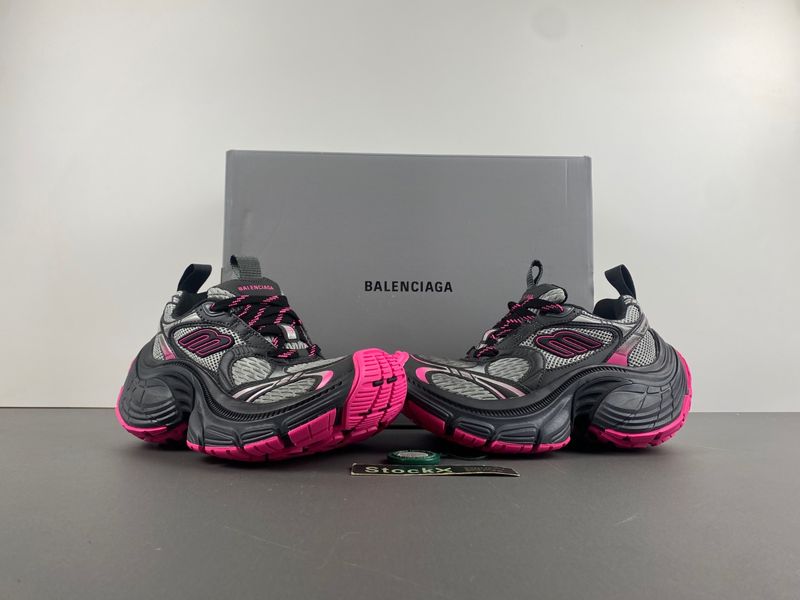 B*alenciaga Cargo AM 20241010-2