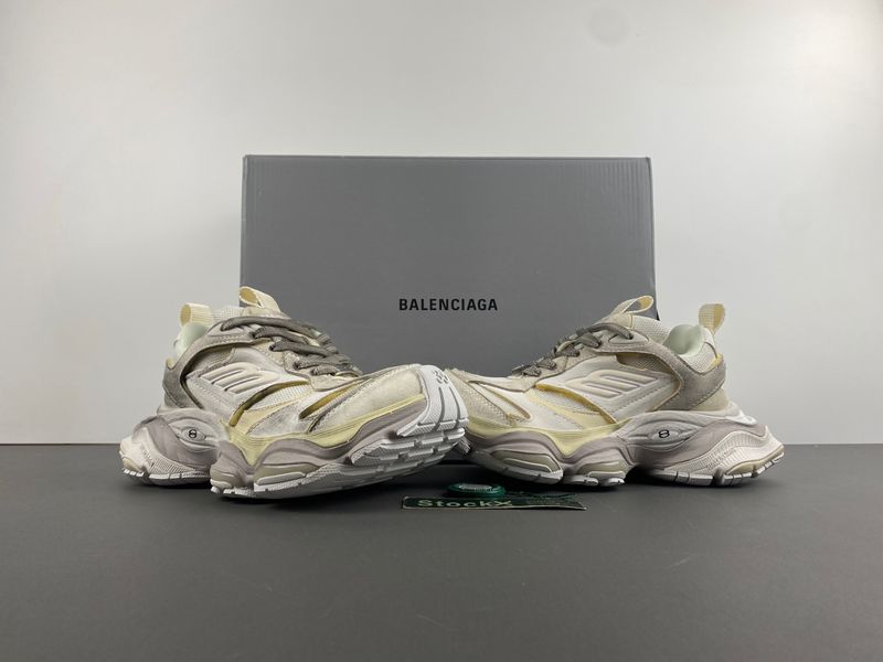 B*alenciaga Cargo AM 20241010-3