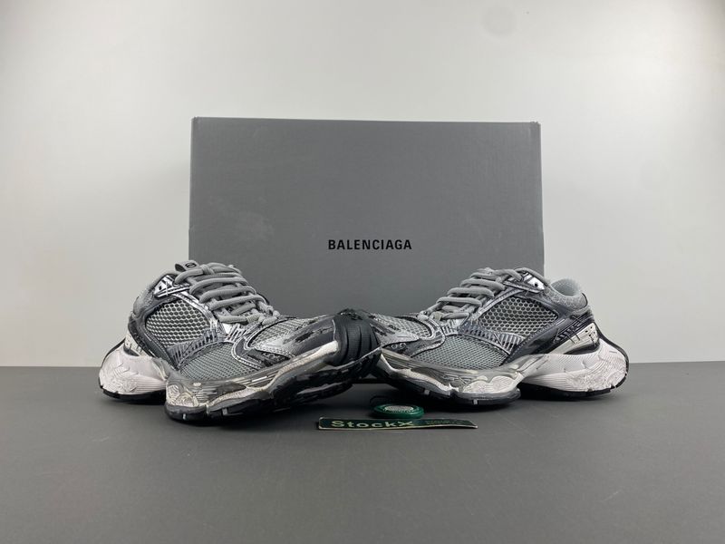 B*alenciaga 3XL AM 20241019-16
