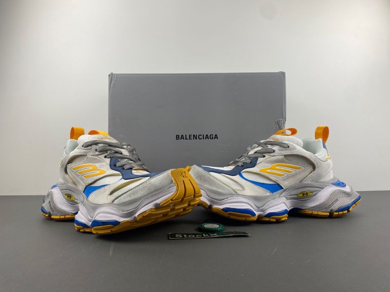 B*alenciaga Cargo AM 20241020-6