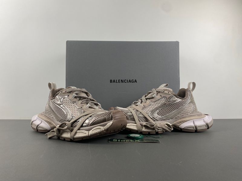 B*alenciaga 3XL AM 20241101-1