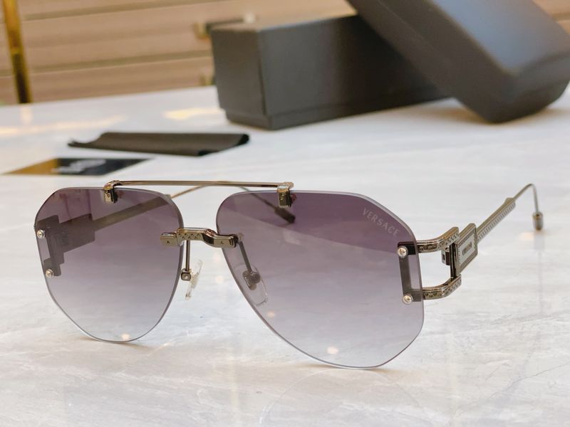 V*ersace Glasses Top XX 20250113-51