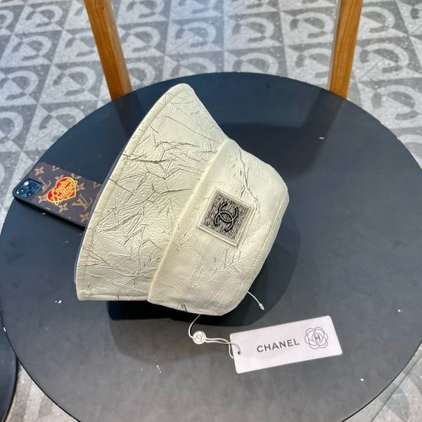 C*hanel  Hats Top XX20250408-3