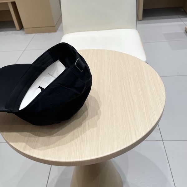 C*eline  Hats Top XX20250408-17