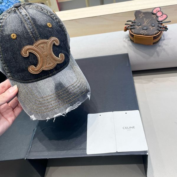 C*eline  Hats Top XX20250408-19