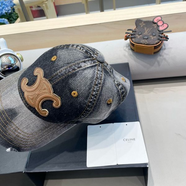 C*eline  Hats Top XX20250408-19
