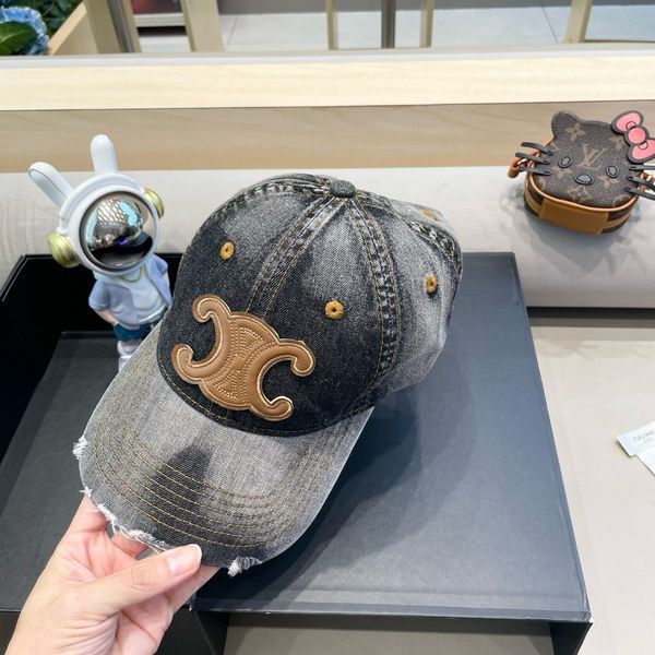 C*eline  Hats Top XX20250408-19