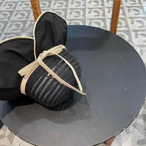 D*ior Hats Top XX250408-23